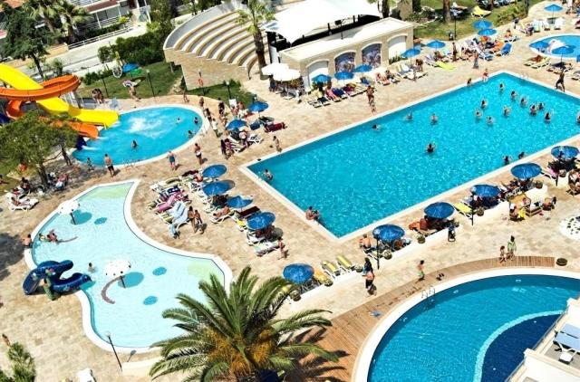 Batihan Beach Resort