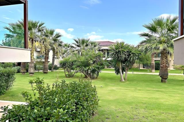 Almyros Beach Resort & Spa