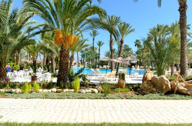 Zita Beach Resort 