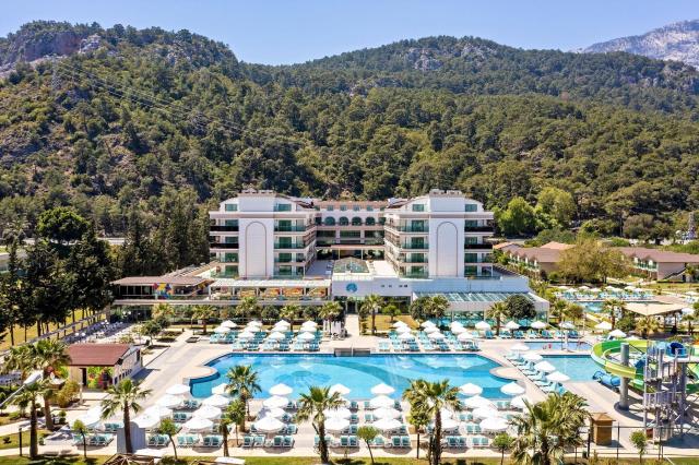 Dosinia Luxury