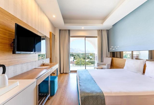 Dosinia Luxury