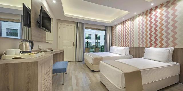 Dosinia Luxury