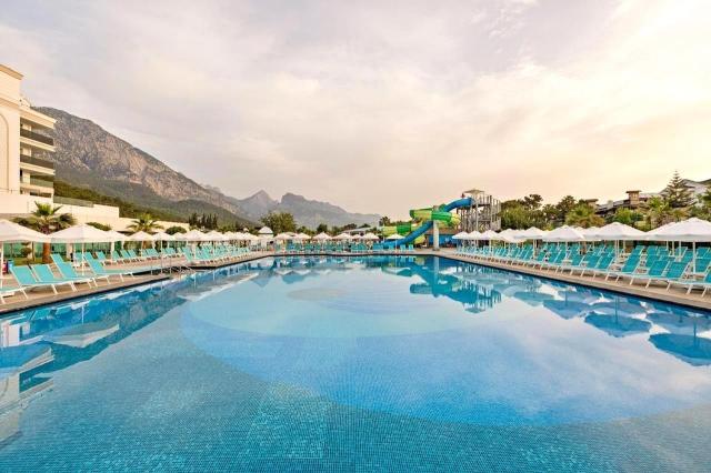 Dosinia Luxury