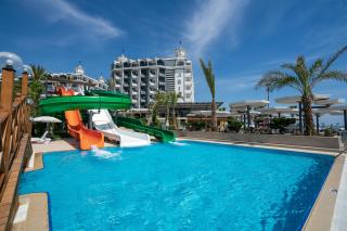 Aria Resort Hotel & Spa