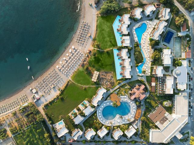 Port Royal Villas & Spa