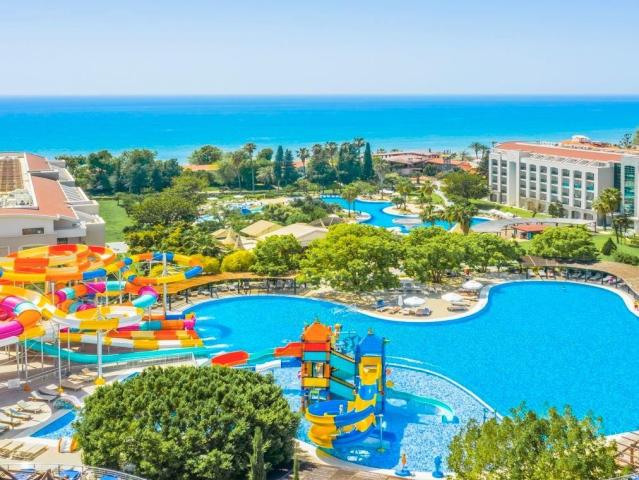 Horus Paradise Luxury Club