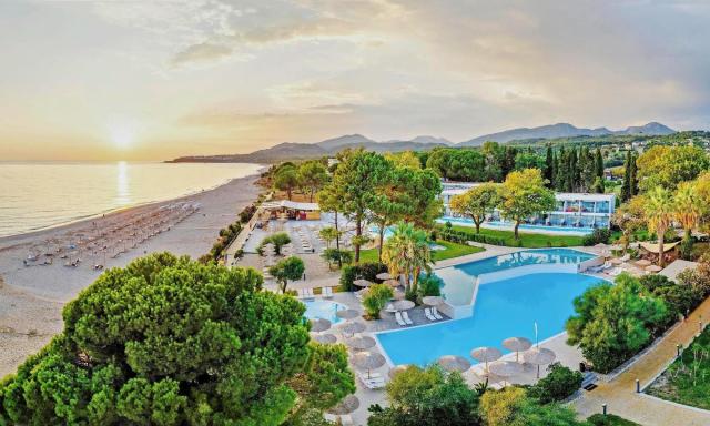 Ninos Grand Beach