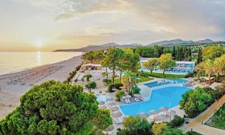 Ninos Grand Beach