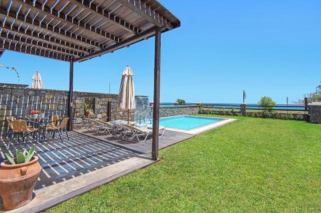 Horizon Line Villas