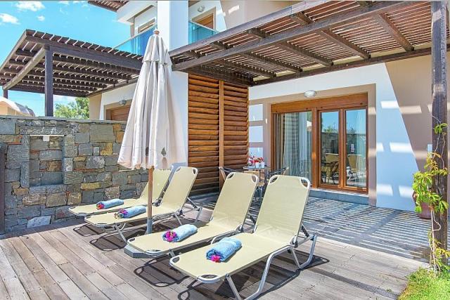 Horizon Line Villas