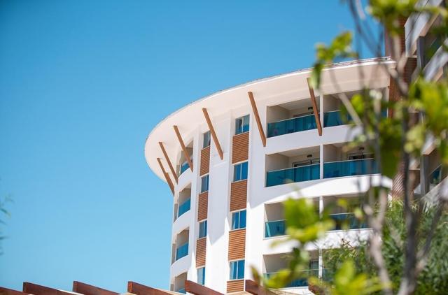 Aquasis de Luxe Resort and Spa