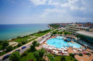 Perla Beach
