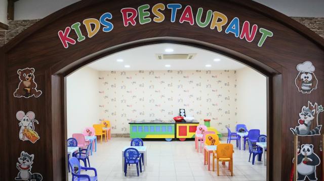 Oz Hotels Incekum Beach Resort