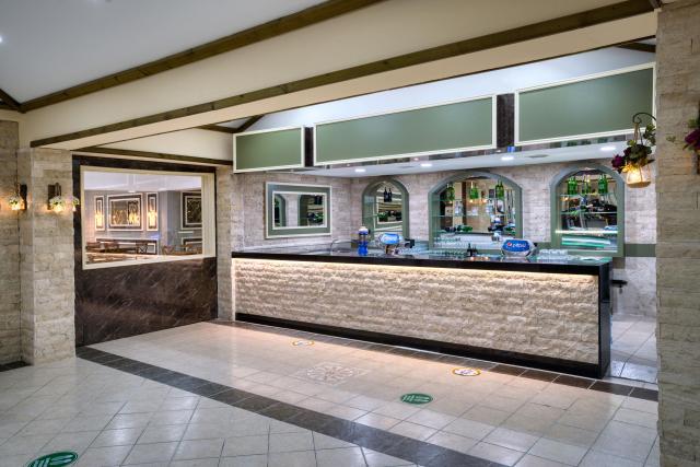 Oz Hotels Incekum Beach Resort