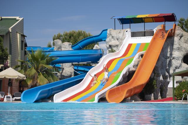 Oz Hotels Incekum Beach Resort