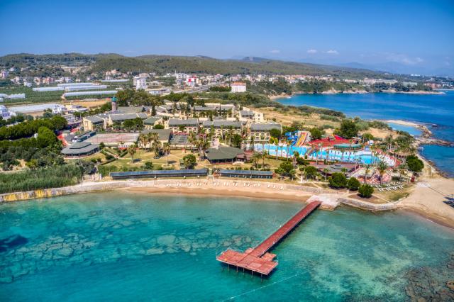 Oz Hotels Incekum Beach Resort