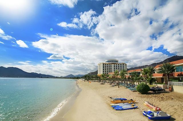 Oceanic Khorfakkan Resort & Spa