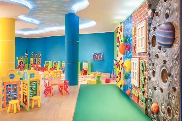 DoubleTree by Hilton Resort & Spa Marjan Island