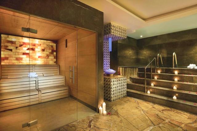 DoubleTree by Hilton Resort & Spa Marjan Island