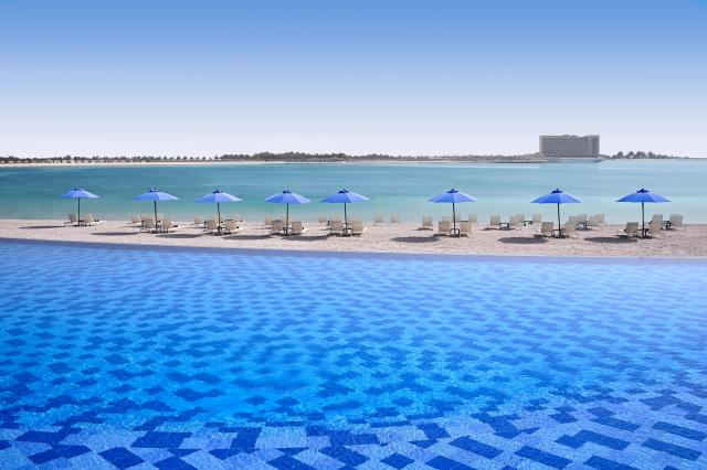 Mövenpick Resort Al Marjan Island