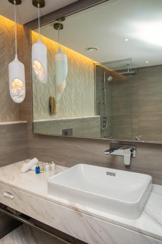 Radisson Blu Hotel & Resort, Abu Dhabi Corniche