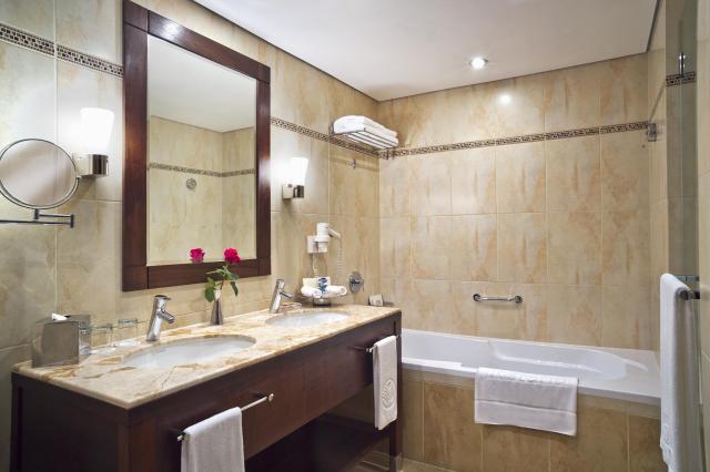 Khalidiya Palace Rayhaan by Rotana