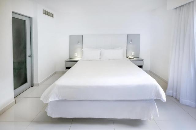 Viva Wyndham Dominicus Beach