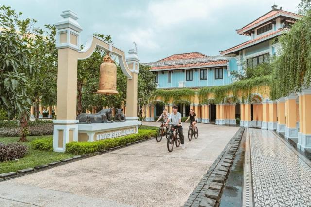 JW Marriot Phu Quoc Emerald Bay Resort & Spa