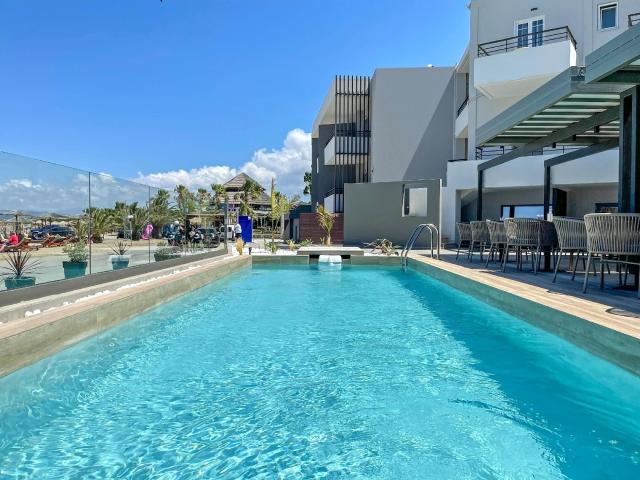 Mare Blue & Suites
