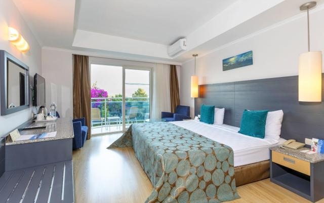 Sealight Resort Kusadasi