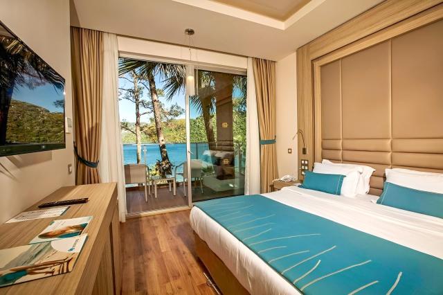 Orka Lotus Beach