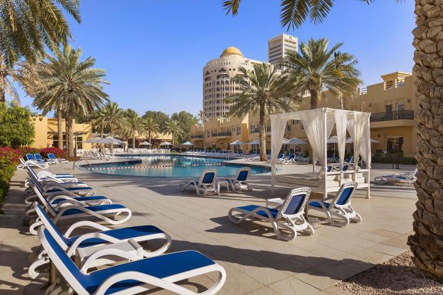Al Hamra Village Golf