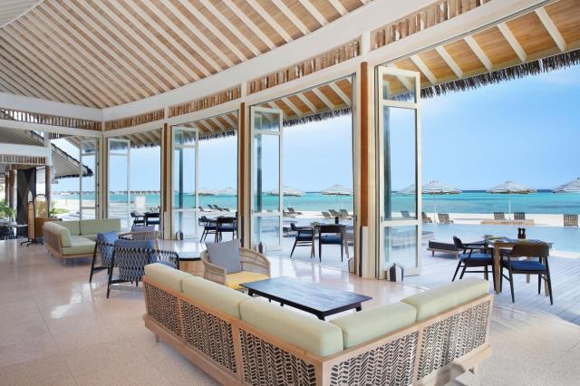 Le Meridien Maldives Resort & Spa