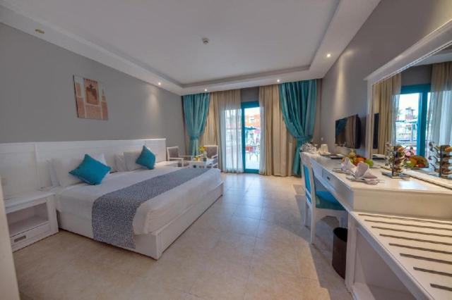 Sunrise Garden Beach Resort