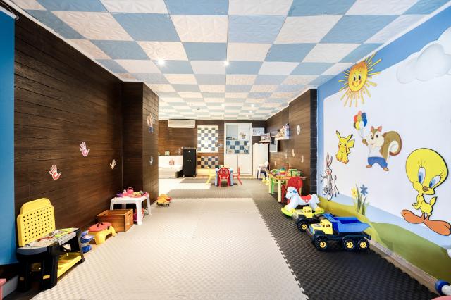 Monachus Family Resort