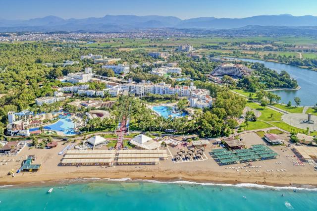 Monachus Family Resort