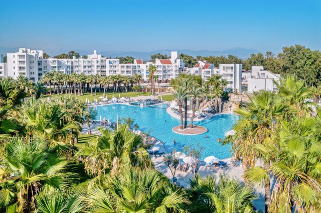 Monachus Family Resort