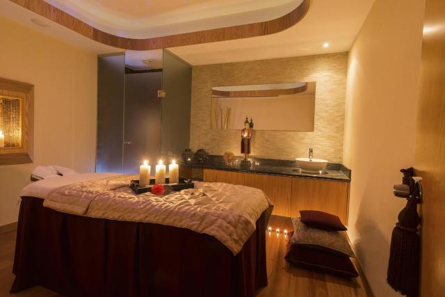 Constantinou Bros Athena Beach