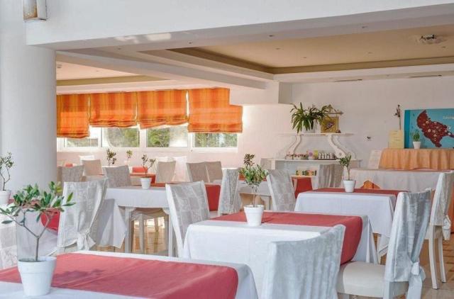 Gerakas Belvedere Luxury Suites
