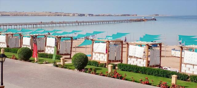 Gravity Sahl Hasheesh