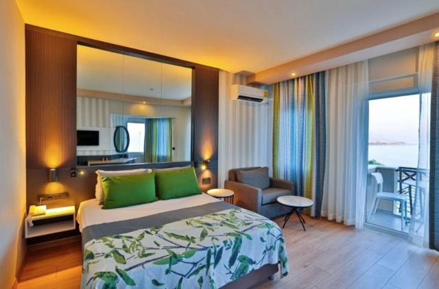 Eos Beach Resort