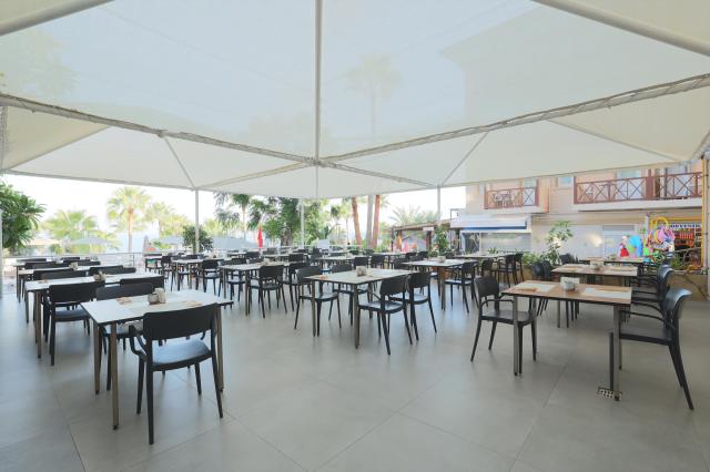 Eos Beach Resort