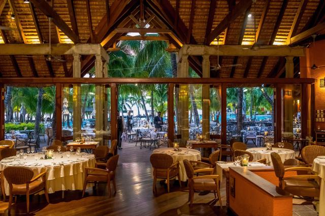 Dinarobin Beachcomber Golf Resort