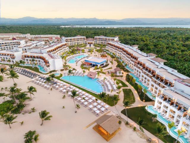 Secrets Playa Esmeralda Resort & Spa