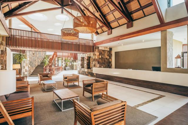 Crystals Beach Resort Belle Mare