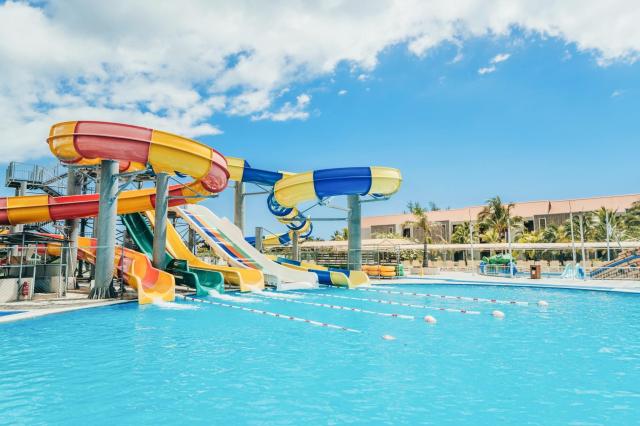 Crystals Beach Resort Belle Mare