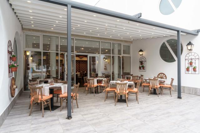 AluaSun Helios Beach