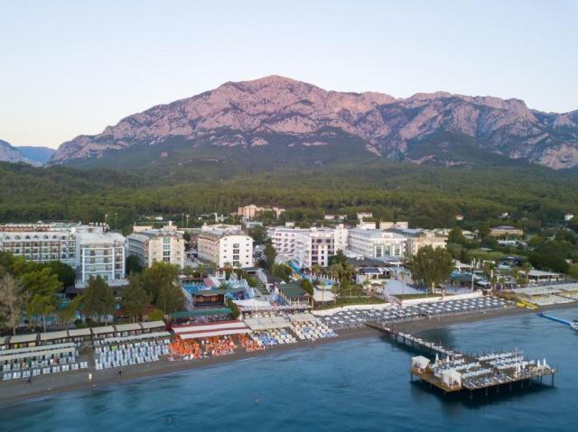 Armas Beach