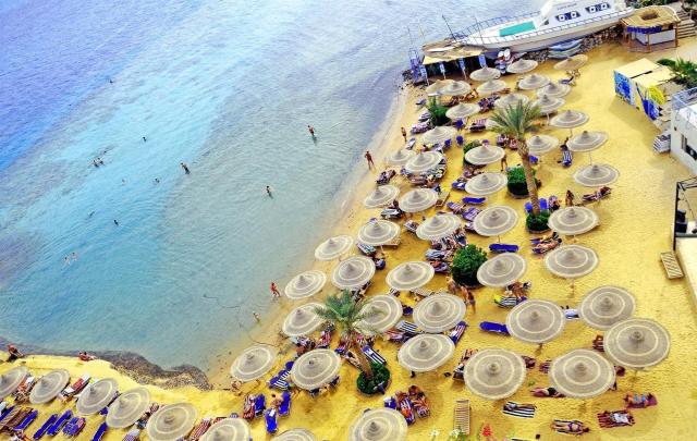 King Tut Aqua Park Beach Resort