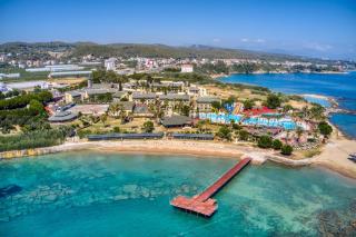 Oz Hotels Incekum Beach Resort